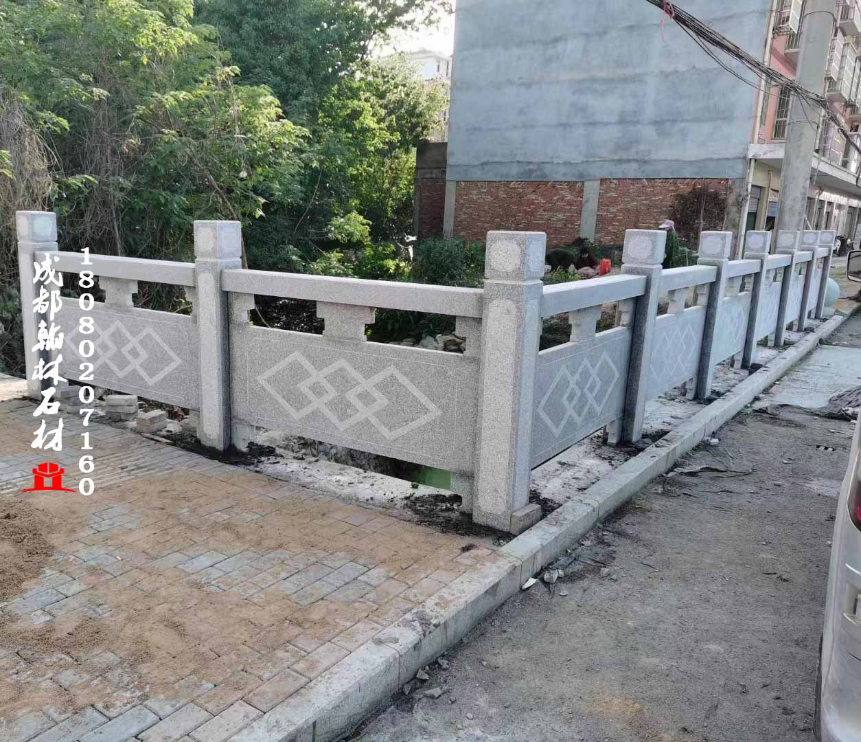 精工制作花崗石芝麻灰河道橋欄桿四川廠 